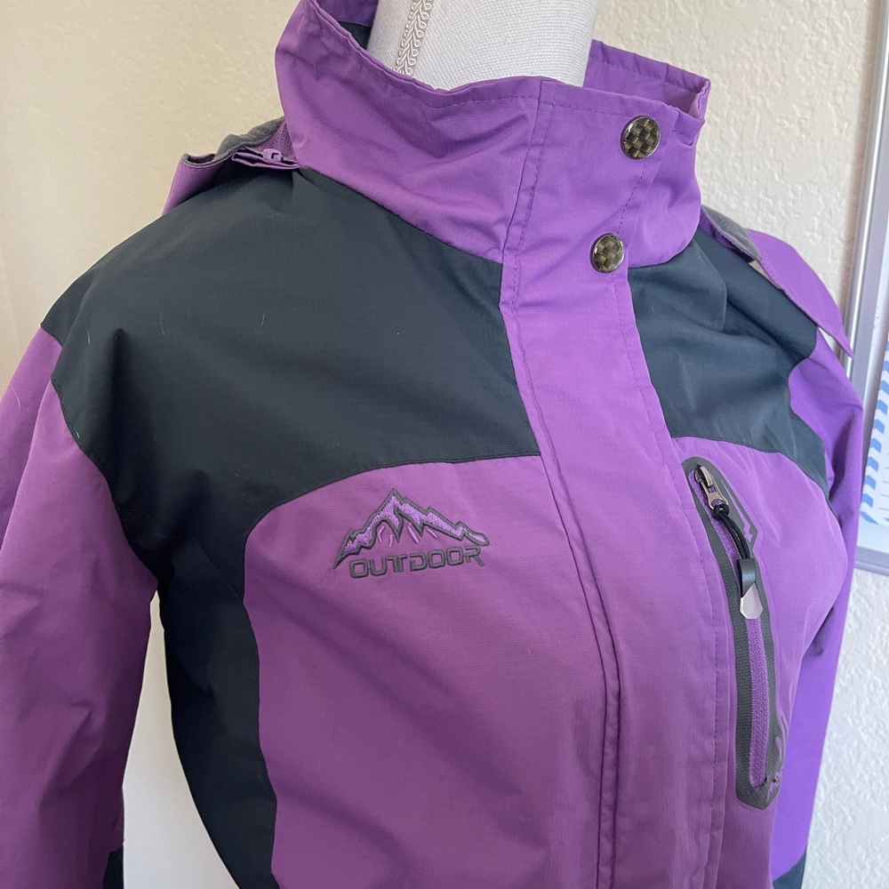 Purple and Black Outdoor Jacket, Size M, GUC